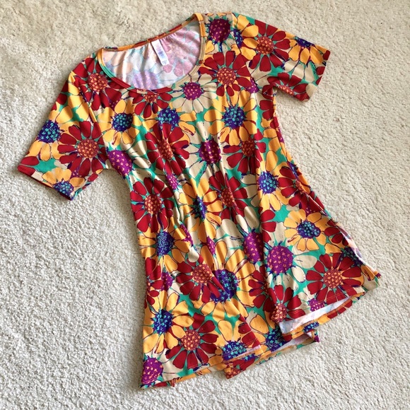 LuLaRoe Flower Tunic Top - Picture 1 of 4